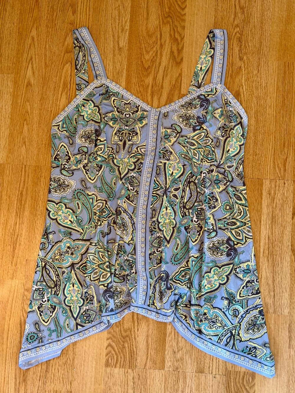 Bianca Nygard hankerchief top (size 14w / 16)